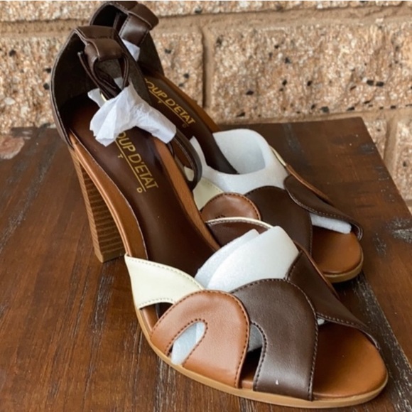 Coup D’etat Shoes - Brown & Tan High Heel Sandals Shoes NWOT | 8